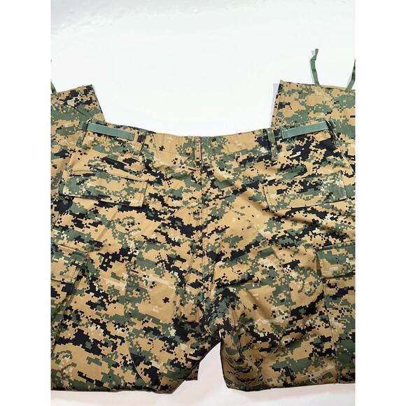 Genuine Gear Cargo Pants Mens XL-R Digital Woodland Camo Print Tactical Utility - Picture 7 of 7